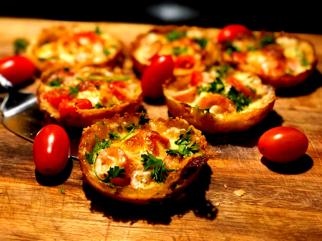 Tomato and Brie Tartlets