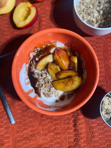 Nectarine Brown Sugar Oat Yogurt Bowl 