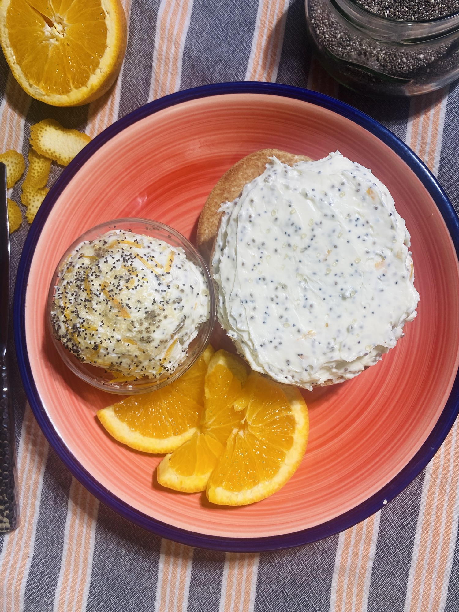 Orange Chia Burst Cream Cheese 