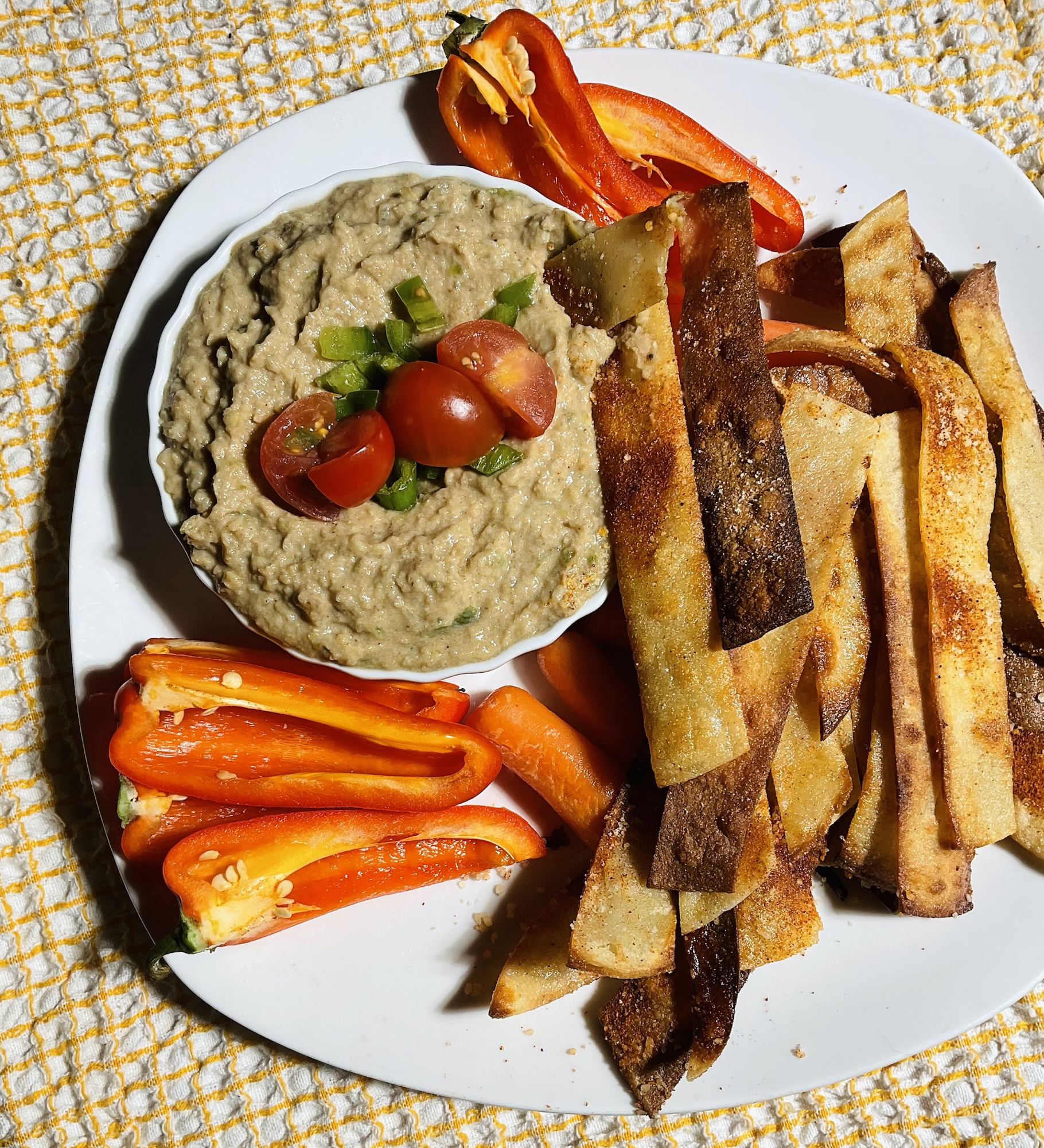 Creamy Refried Hummus Dip